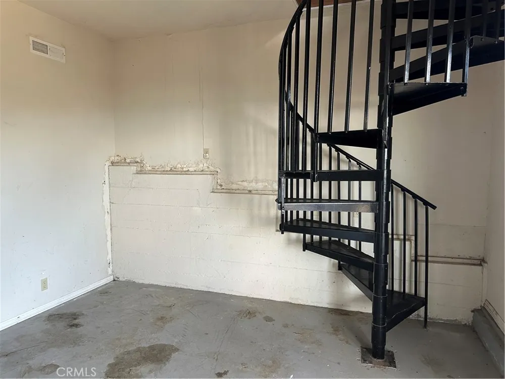 7172 Plumas Nice, CA 95464