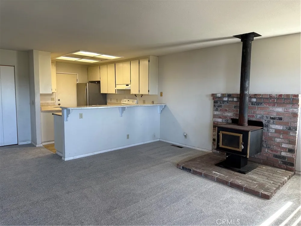 7172 Plumas Nice, CA 95464
