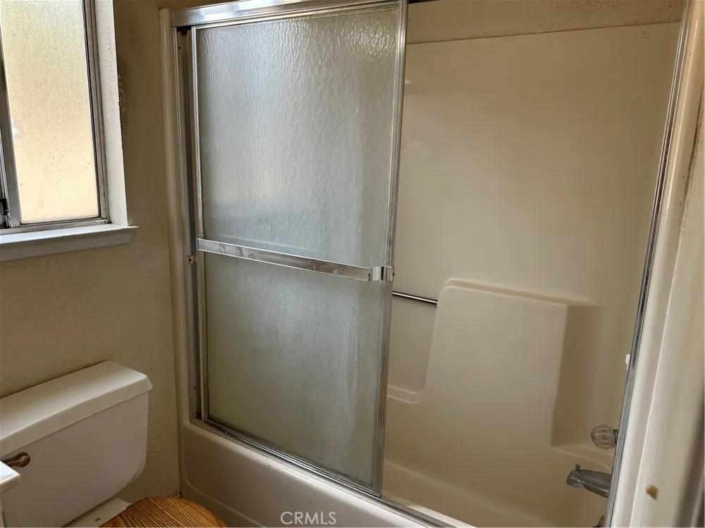 7172 Plumas Nice, CA 95464