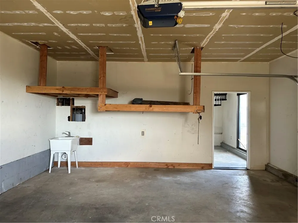 7172 Plumas Nice, CA 95464