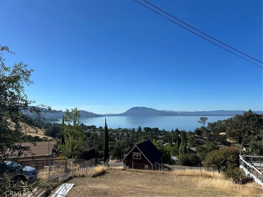 7172 Plumas Nice, CA 95464