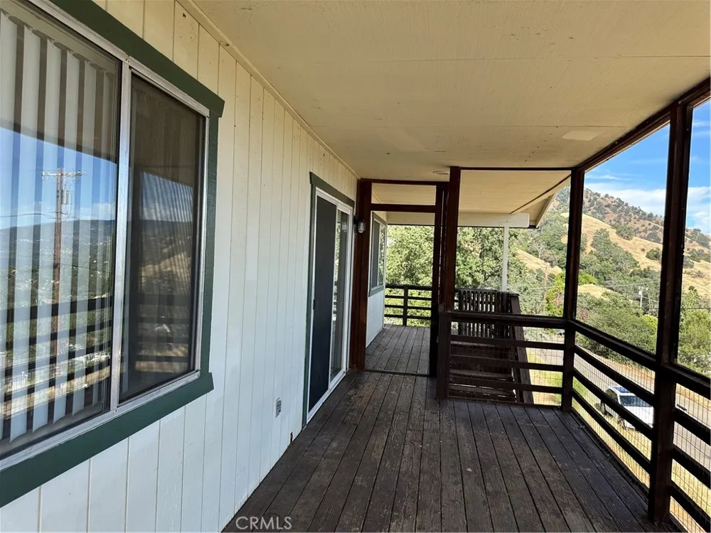 7172 Plumas Nice, CA 95464