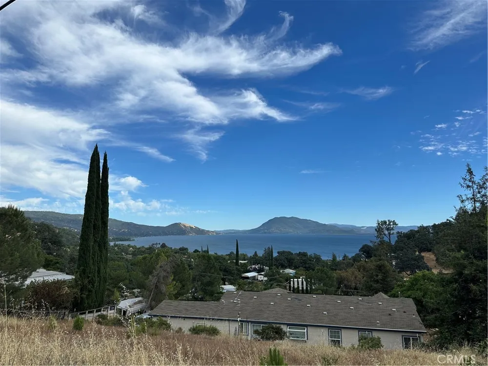 7172 Plumas Nice, CA 95464