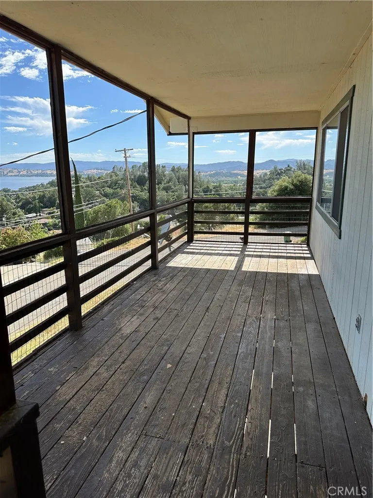 7172 Plumas Nice, CA 95464