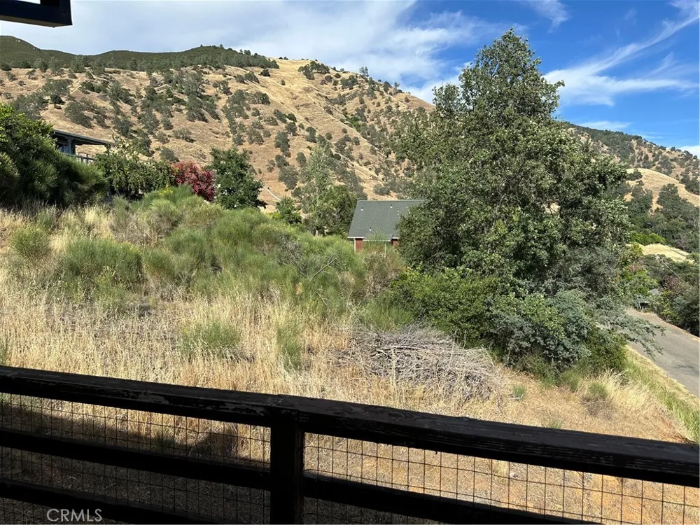 7172 Plumas Nice, CA 95464