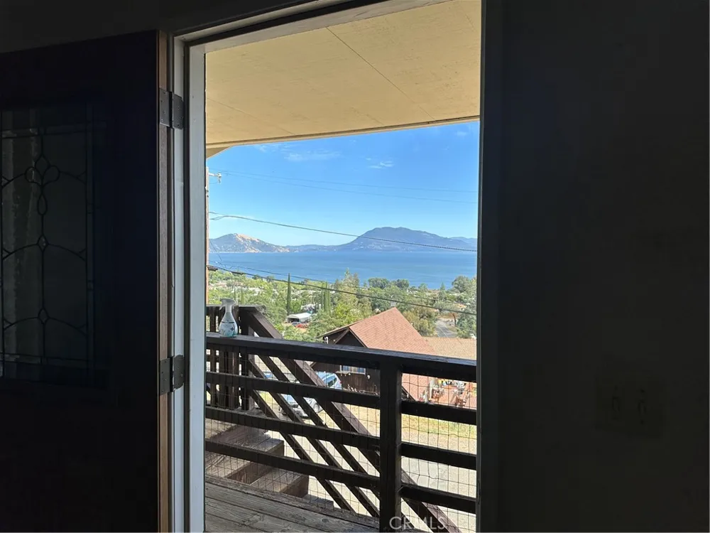 7172 Plumas Nice, CA 95464