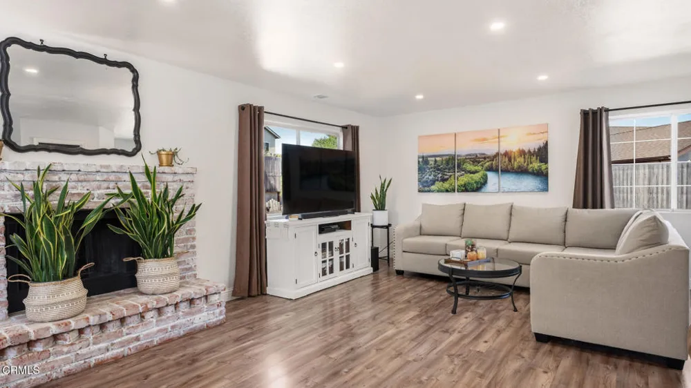 211 Menlo Drive Buellton, CA 93427