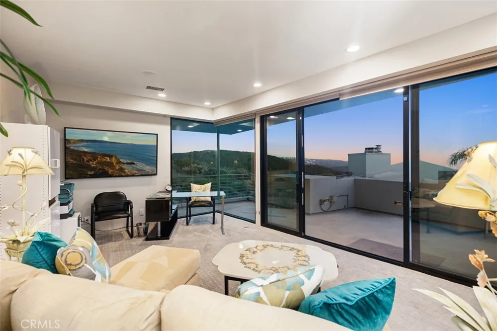 616 Bolsana Drive Laguna Beach, CA 92651