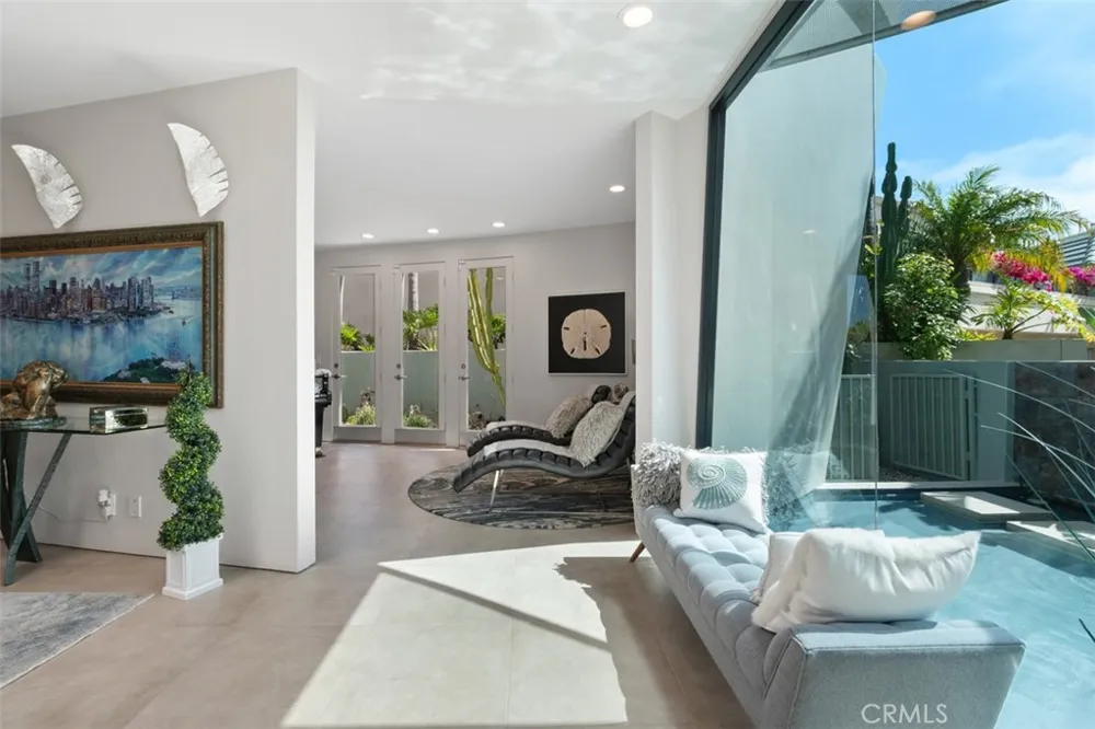 616 Bolsana Drive Laguna Beach, CA 92651
