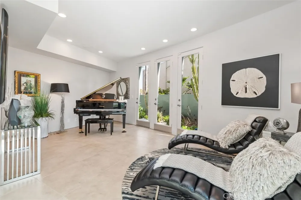 616 Bolsana Drive Laguna Beach, CA 92651