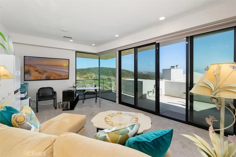 616 Bolsana Drive Laguna Beach, CA 92651