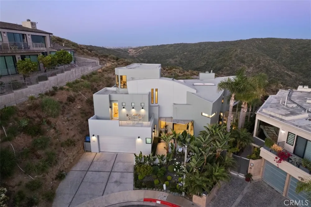 616 Bolsana Drive Laguna Beach, CA 92651