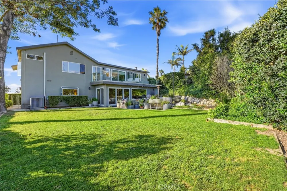 3078 Zell Laguna Beach, CA 92651