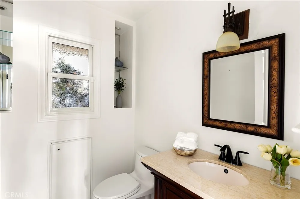 412 Evening Star Newport Beach, CA 92660