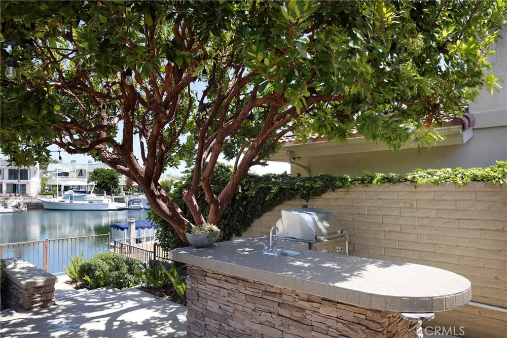 412 Evening Star Newport Beach, CA 92660