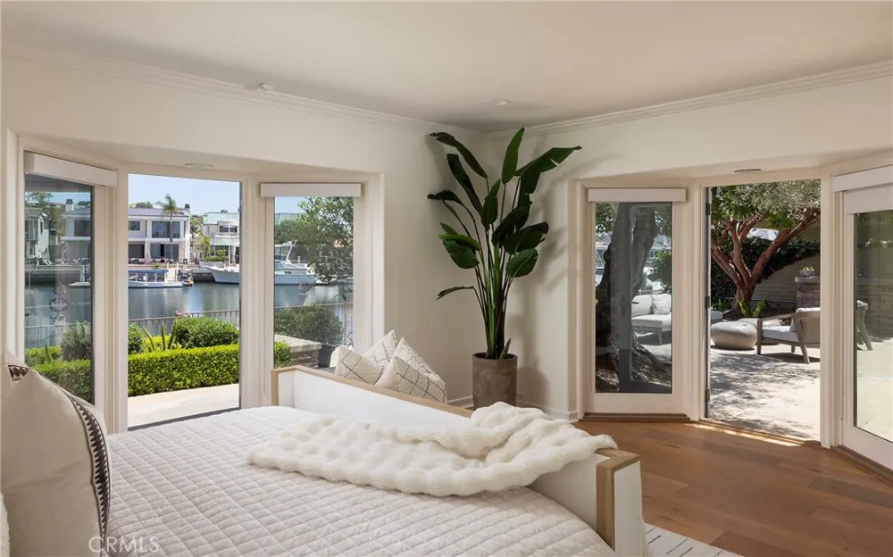 412 Evening Star Newport Beach, CA 92660