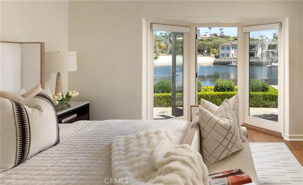 412 Evening Star Newport Beach, CA 92660