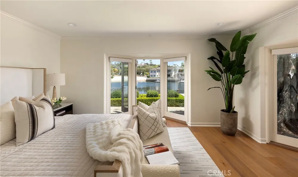 412 Evening Star Newport Beach, CA 92660