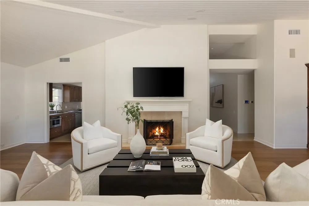 412 Evening Star Newport Beach, CA 92660