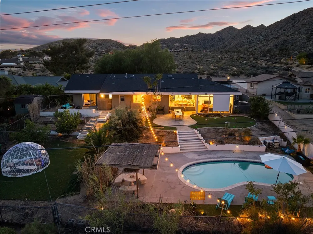 7433 Fairway Yucca Valley, CA 92284