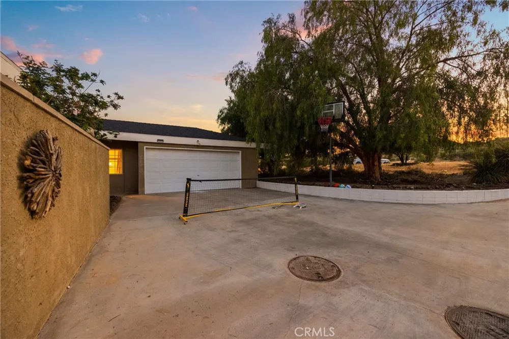 7433 Fairway Yucca Valley, CA 92284