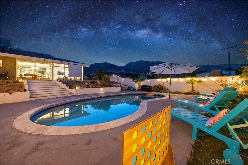 7433 Fairway Yucca Valley, CA 92284