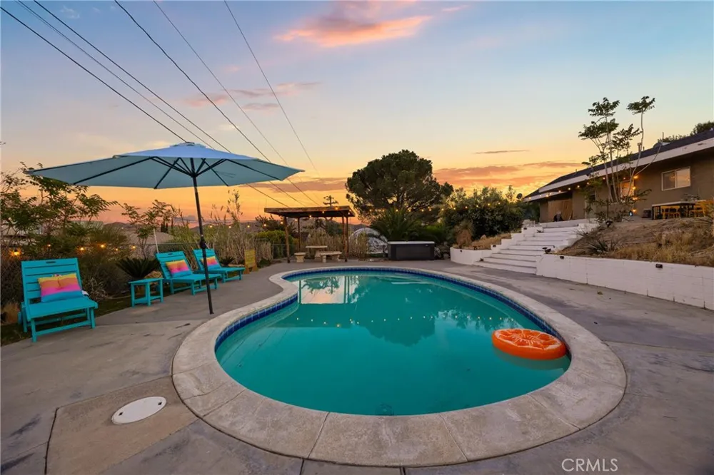 7433 Fairway Yucca Valley, CA 92284