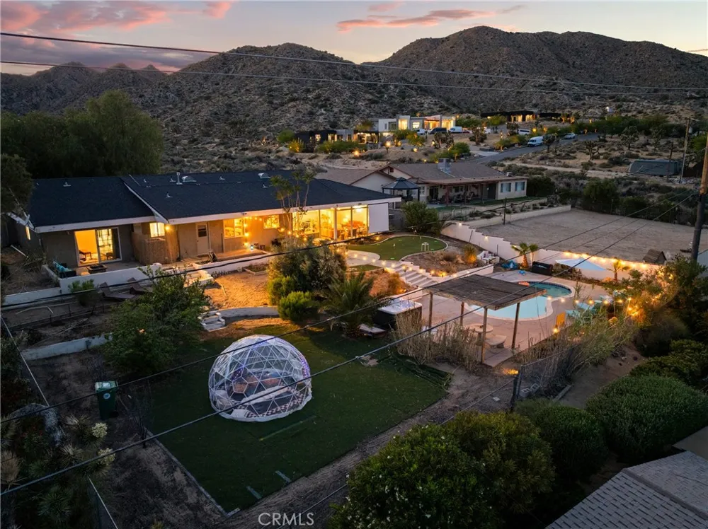 7433 Fairway Yucca Valley, CA 92284