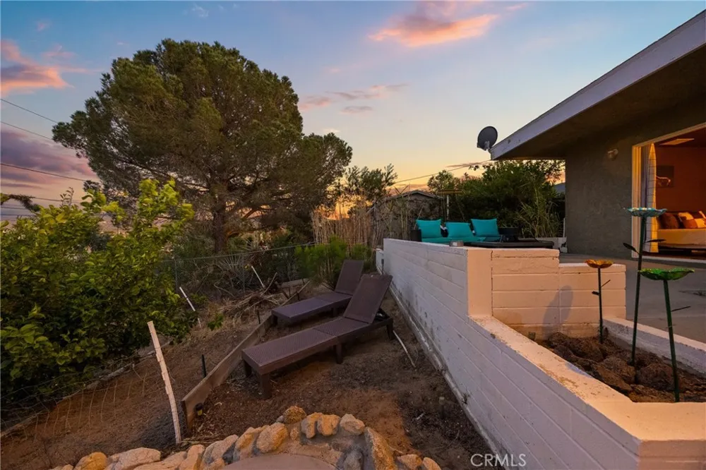 7433 Fairway Yucca Valley, CA 92284