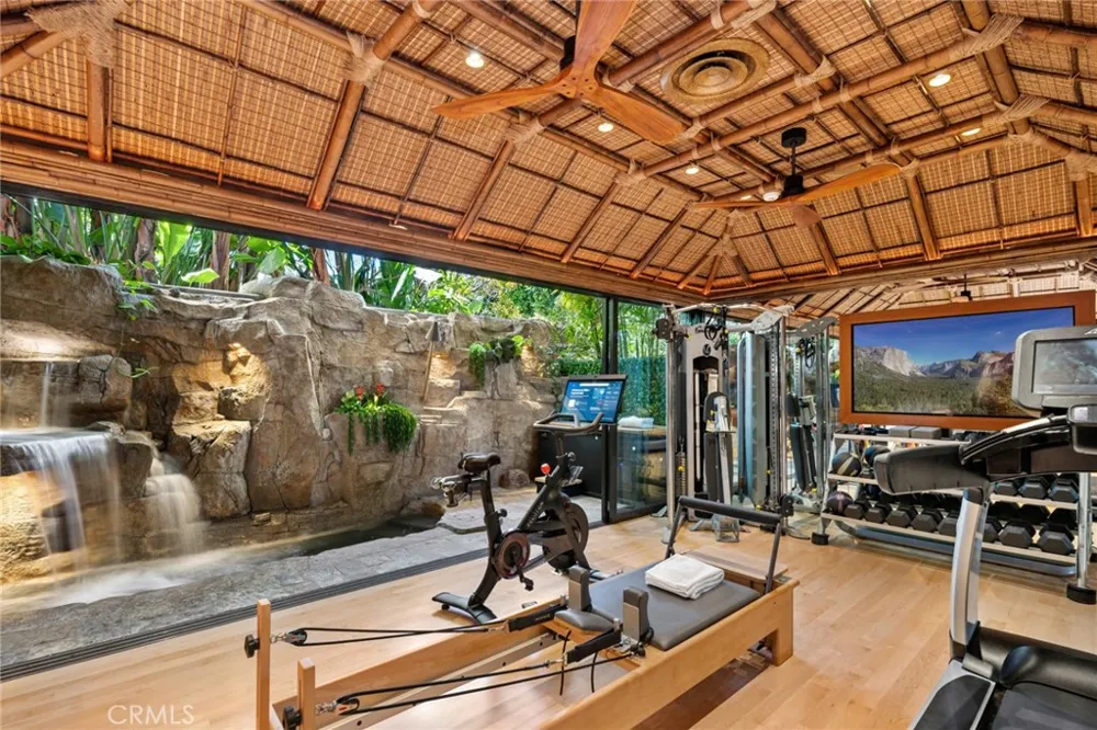 100 Rockledge Road Laguna Beach, CA 92651