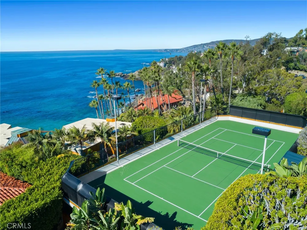 100 Rockledge Road Laguna Beach, CA 92651
