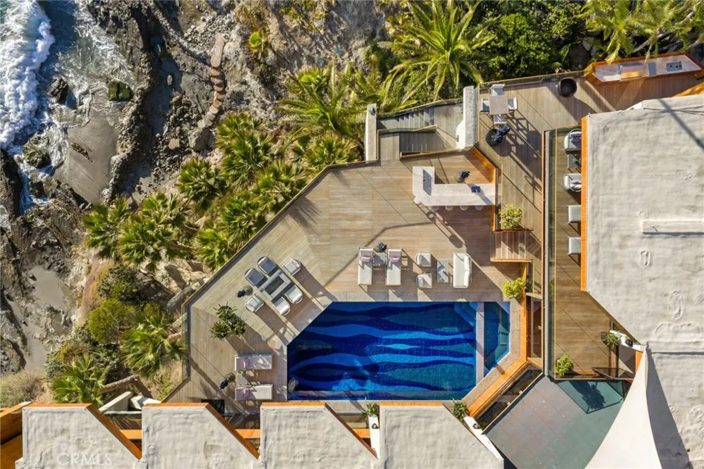 100 Rockledge Road Laguna Beach, CA 92651