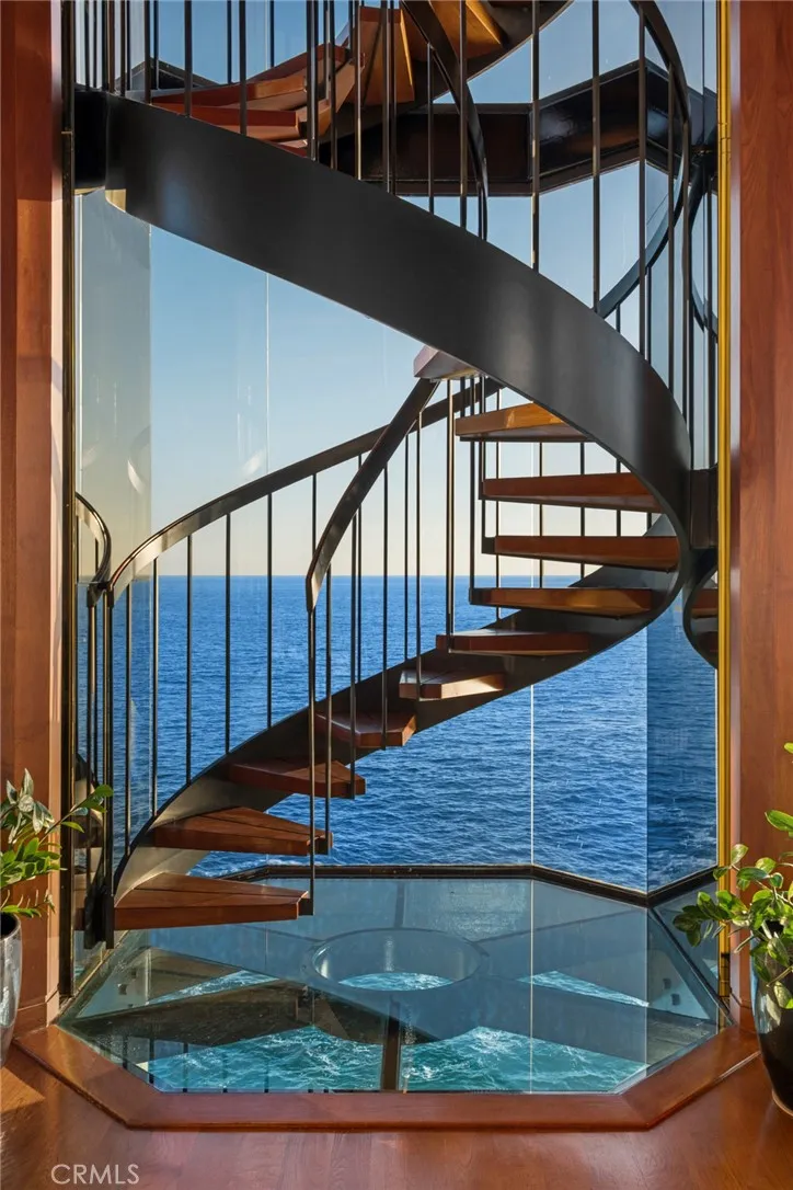 100 Rockledge Road Laguna Beach, CA 92651