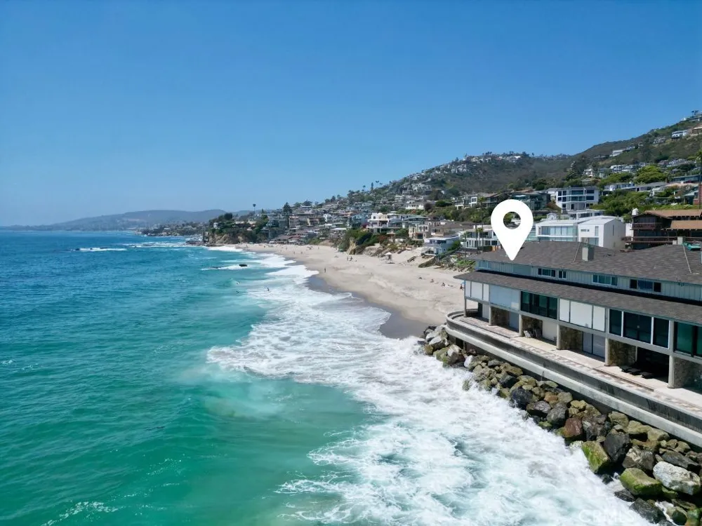 102 Blue Lagoon Laguna Beach, CA 92651