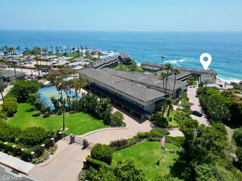 102 Blue Lagoon Laguna Beach, CA 92651