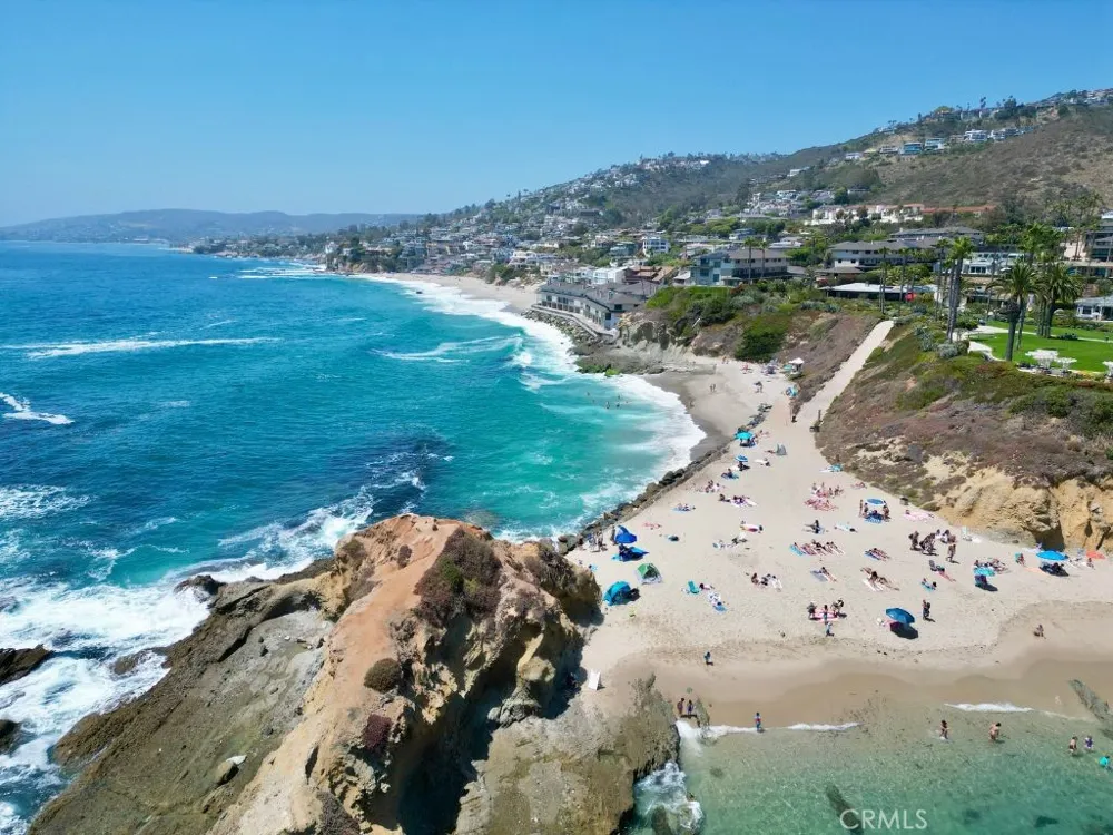 102 Blue Lagoon Laguna Beach, CA 92651
