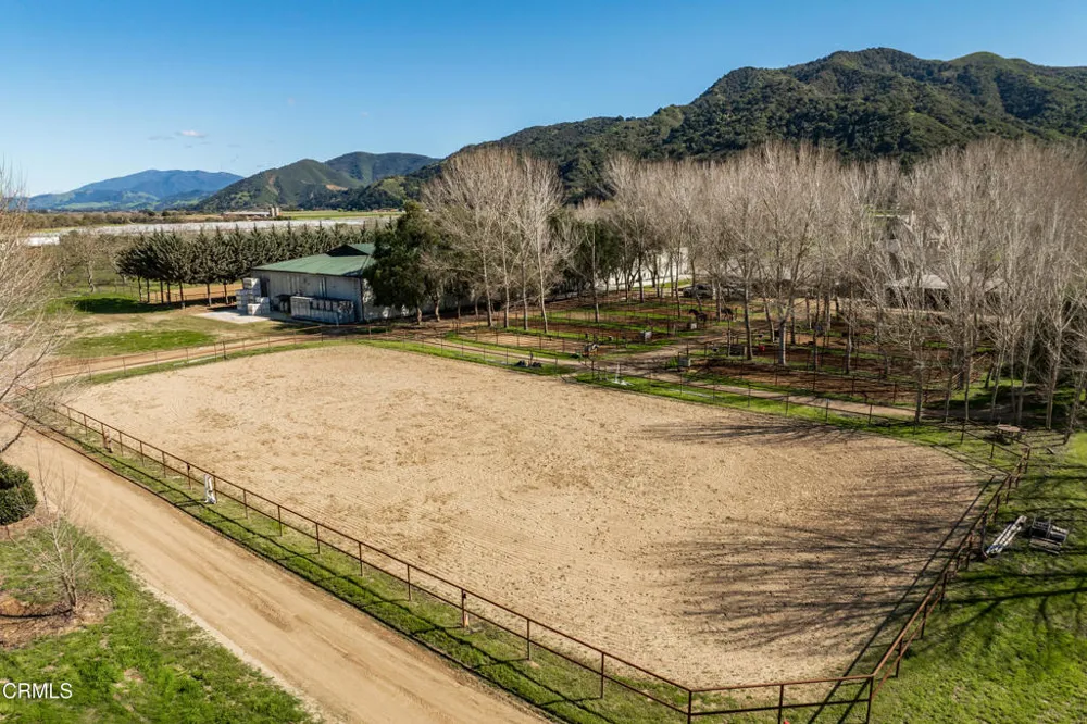 8669 Santa Rosa Road Buellton, CA 93427