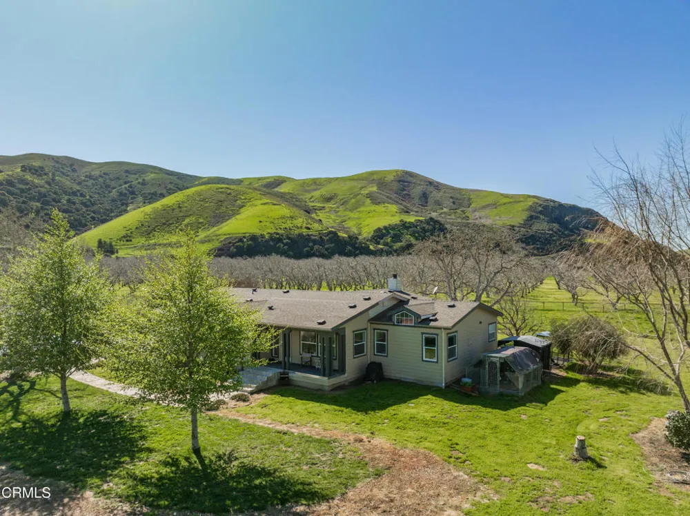 8669 Santa Rosa Road Buellton, CA 93427