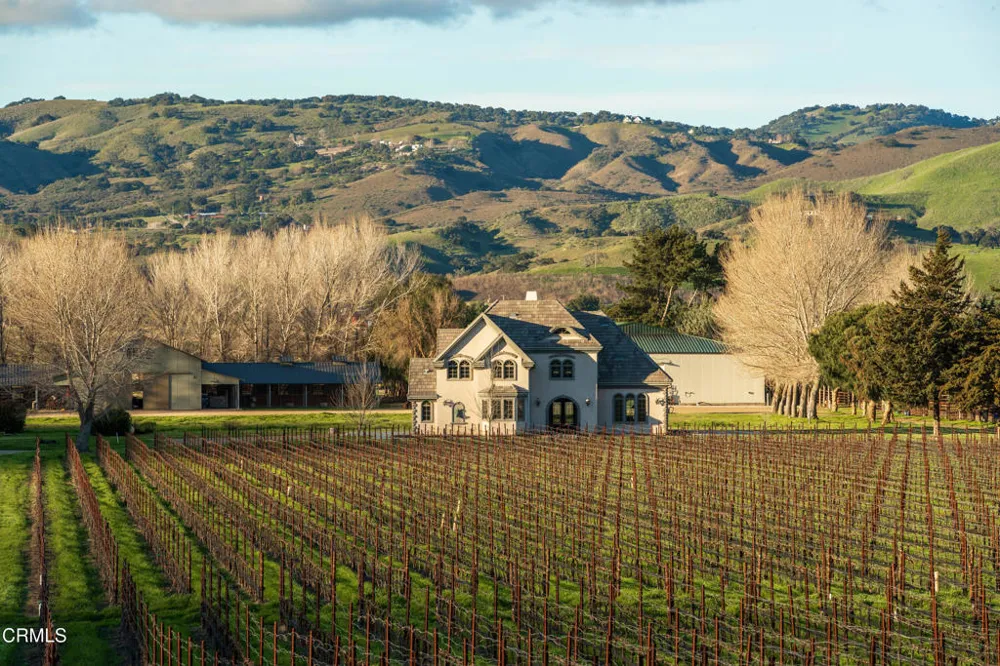 8669 Santa Rosa Road Buellton, CA 93427