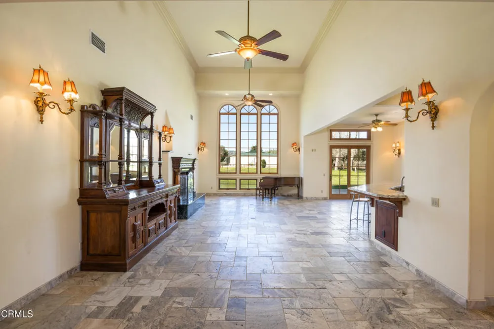 8669 Santa Rosa Road Buellton, CA 93427