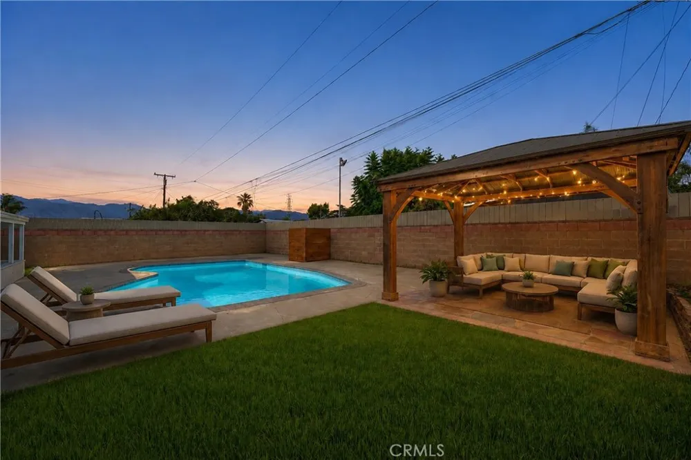 5248 Enid Azusa, CA 91702