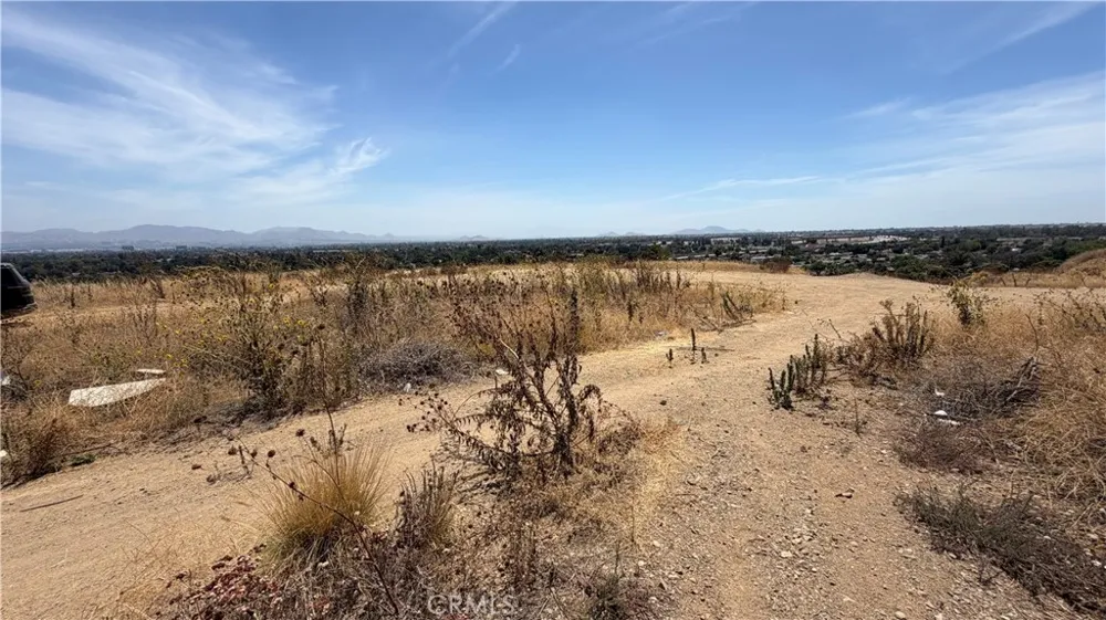 Sierra Vista Lane San Bernardino, CA 92405