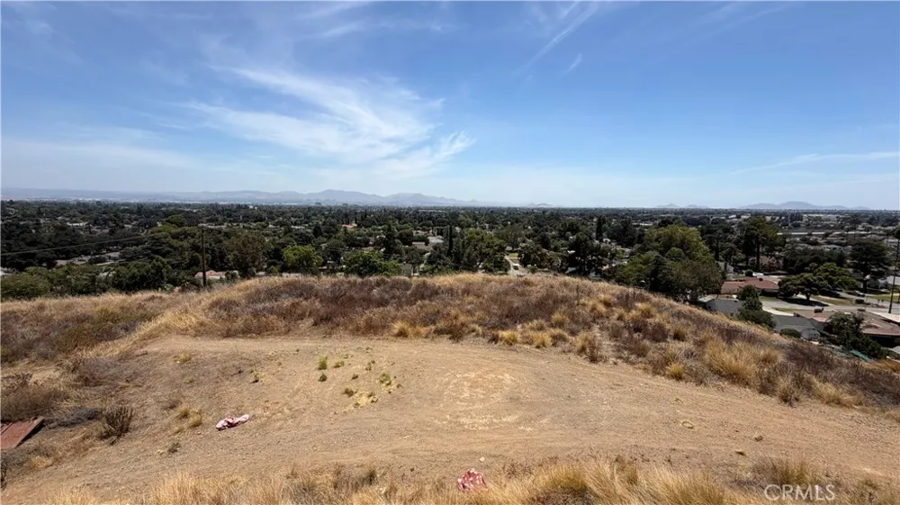 Sierra Vista Lane San Bernardino, CA 92405