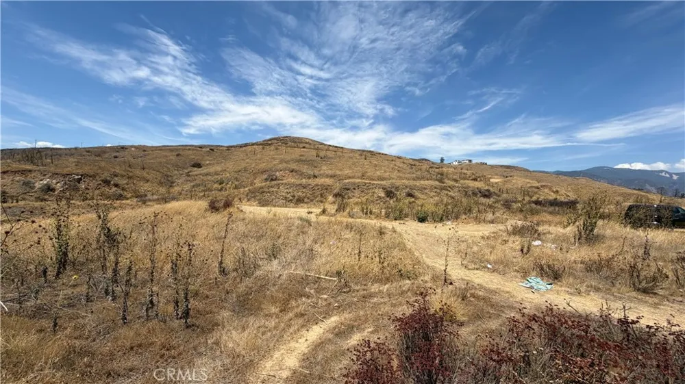Sierra Vista Lane San Bernardino, CA 92405