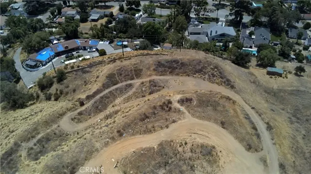 Sierra Vista Lane San Bernardino, CA 92405