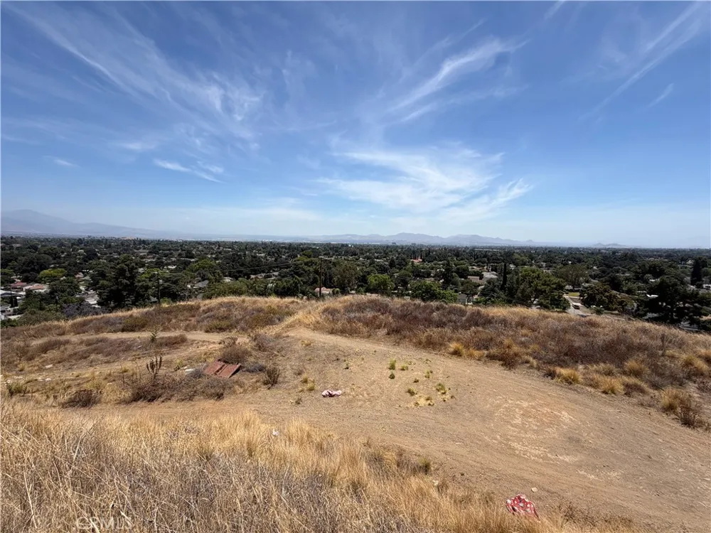 Sierra Vista Lane San Bernardino, CA 92405
