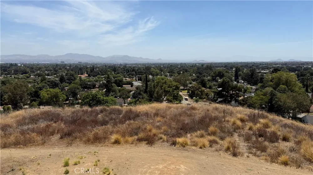 Sierra Vista Lane San Bernardino, CA 92405