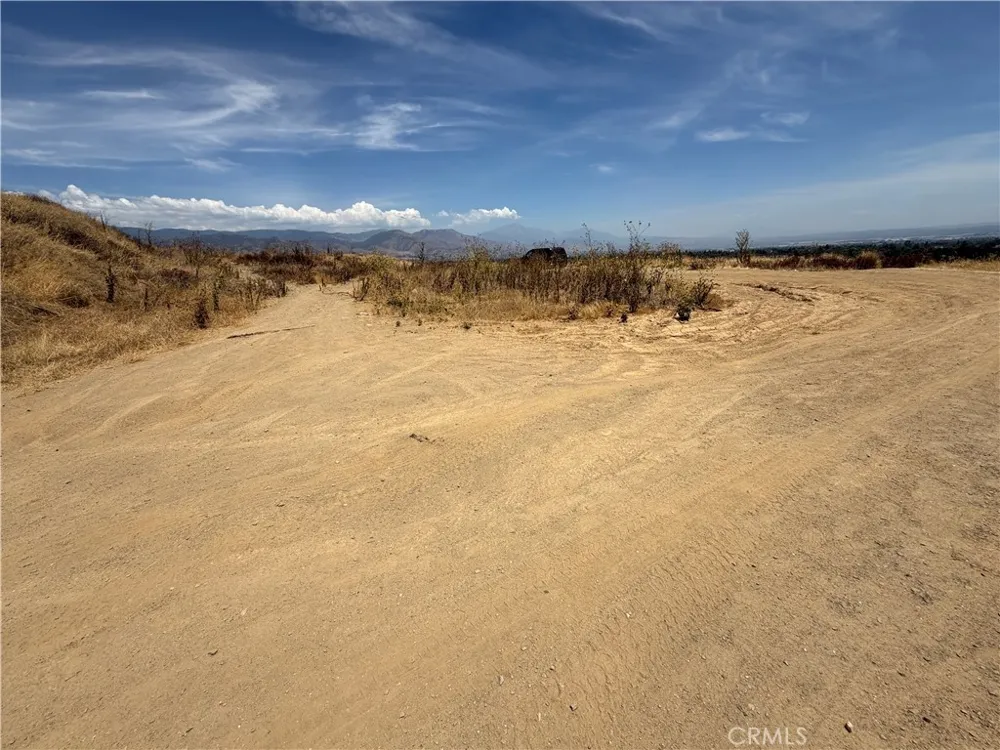 Sierra Vista Lane San Bernardino, CA 92405