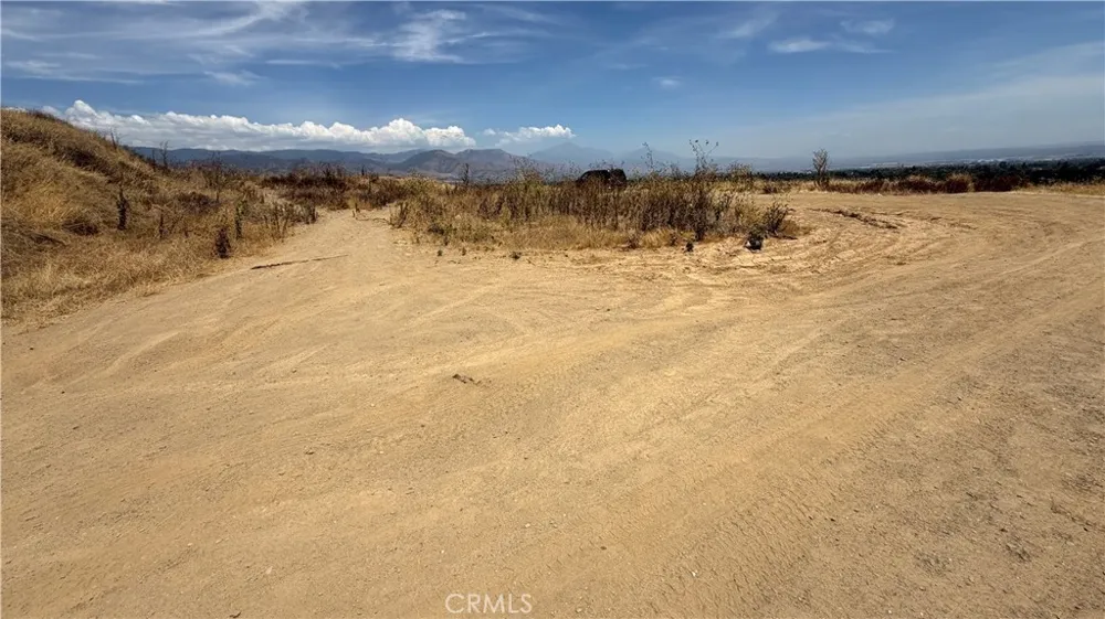 Sierra Vista Lane San Bernardino, CA 92405
