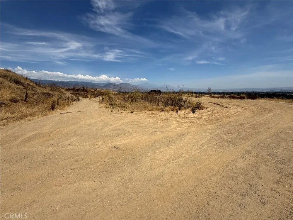Sierra Vista Lane San Bernardino, CA 92405